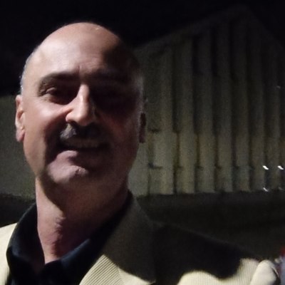 Róbert, társkereső Aszód