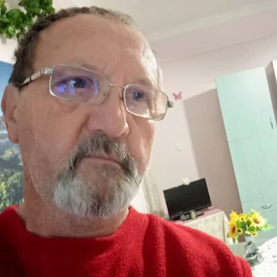 János