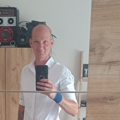 István, társkereső Szirmabesenyő