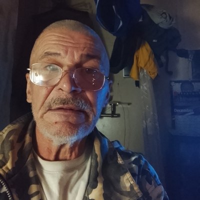 Zoli, társkereső Komárom