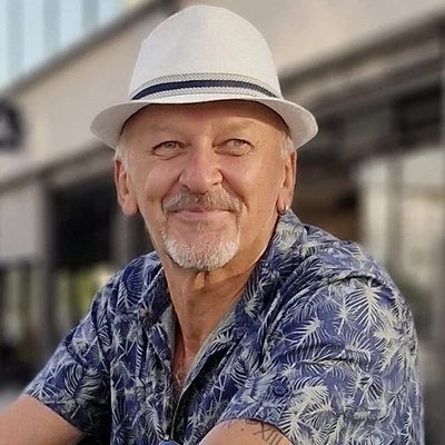 Tamás