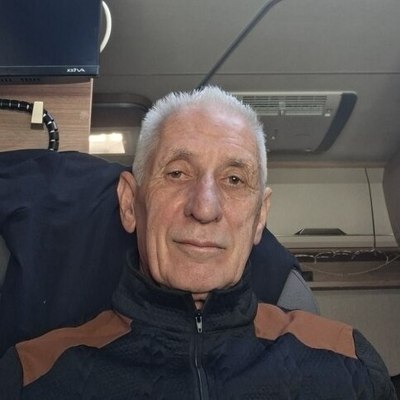 József, társkereső Tata