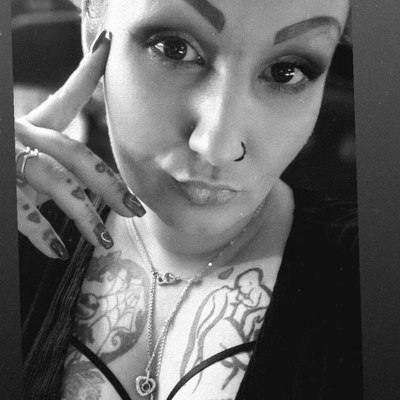 Regina, társkereső Loffenau