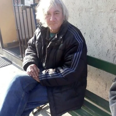 György