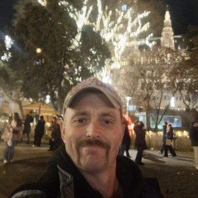 Sanyi, társkereső Ditró