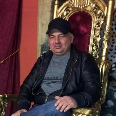 Tibi, társkereső Uzon