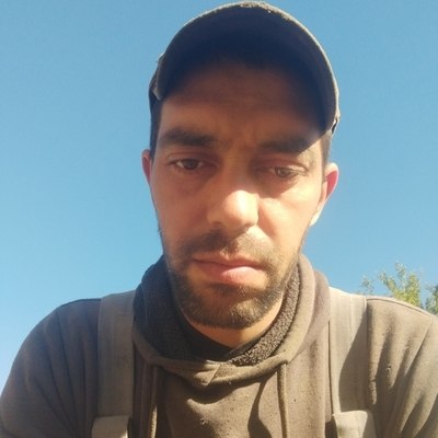 Péter, társkereső Români