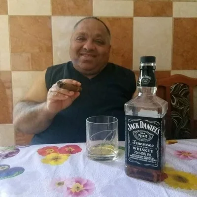 László