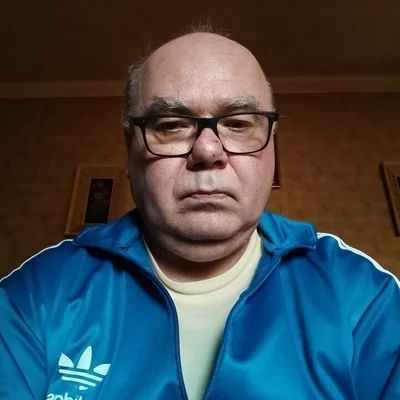 Robi, Topolya