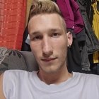 Bence, társkereső Taksony