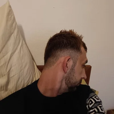 Dániel