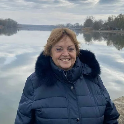 Mari, Budapest