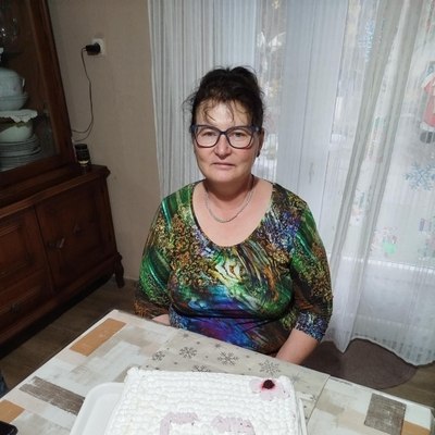 Zsuzsi, társkereső Padé