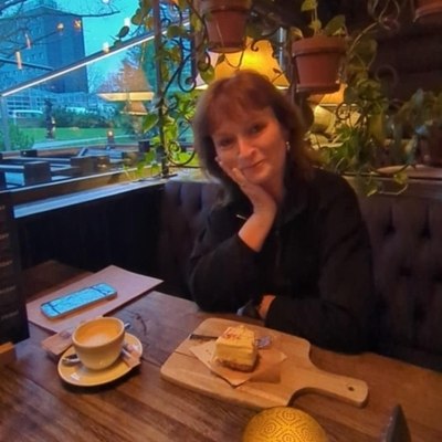 Gyöngyi, társkereső Győr