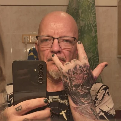 András