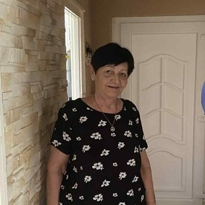 Gyöngyi, társkereső Pápa