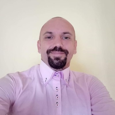 Tomi, társkereső Pécs