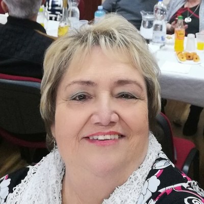 Kata, társkereső Mosonmagyaróvár