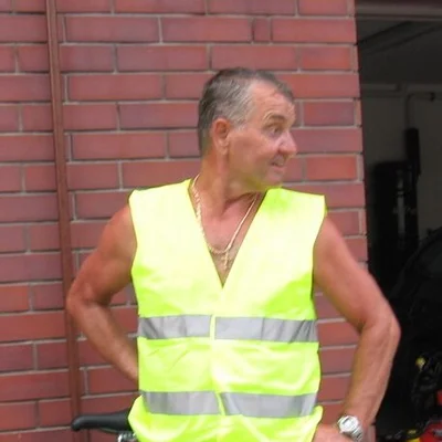 István