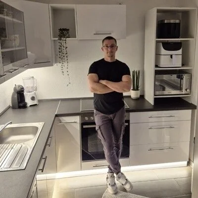Ádám