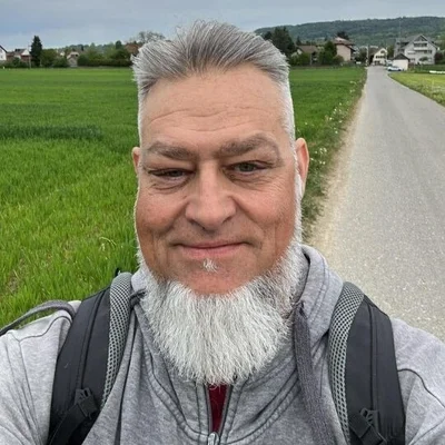 János