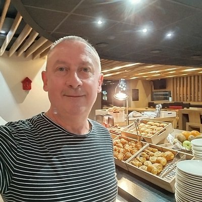 János, társkereső Budapest