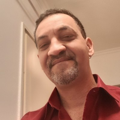 Viktor, társkereső Komárom