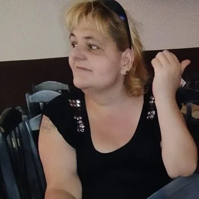 Angéla