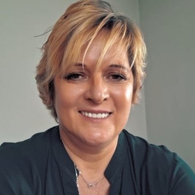 Kriszta, társkereső Heves