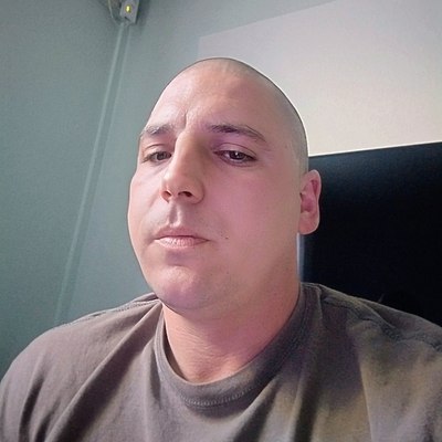 Péter, társkereső Csehi