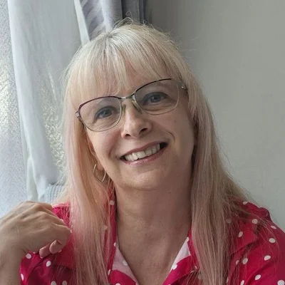 Éva