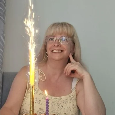 Éva