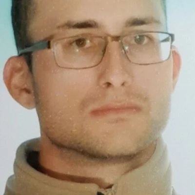 László, Kevermes