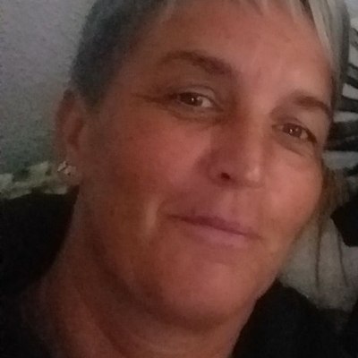 Andi, társkereső Cinfalva