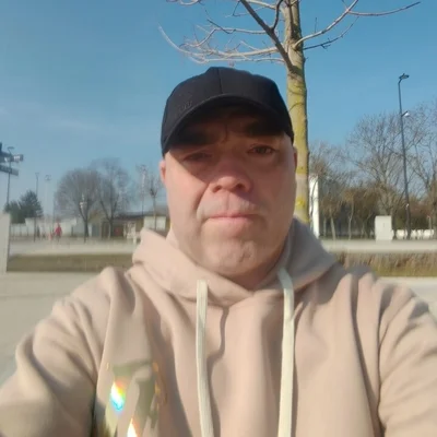 Bubu, Tatabánya