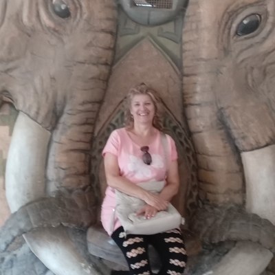 Eszti, társkereső Győr