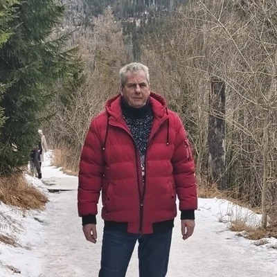 János