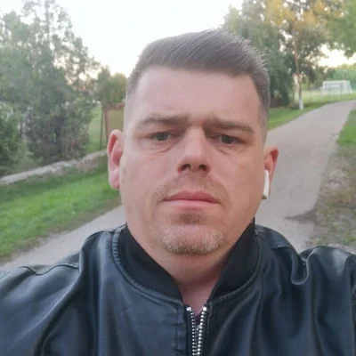 Robi, Vámosgyörk