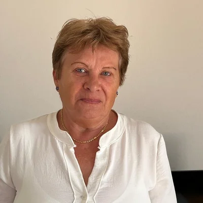 Erzsi