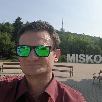 János