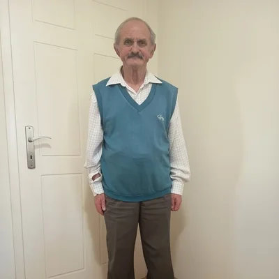 László