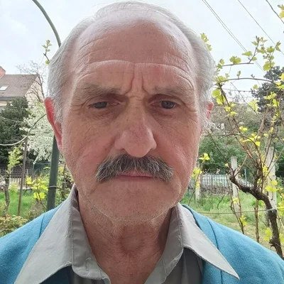 László