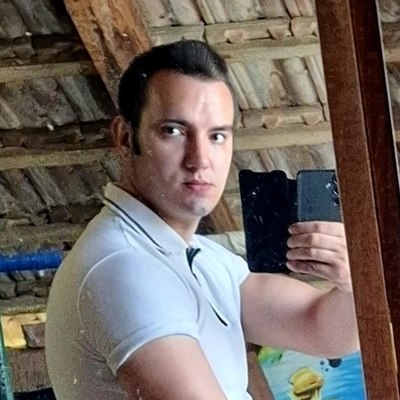 Danee, társkereső Komló