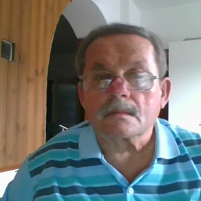 Józsi, Écs