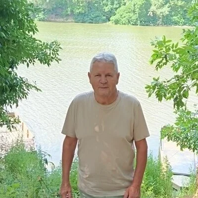 János