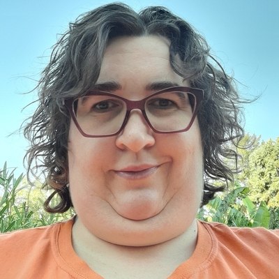 Linda, társkereső Istenáldás