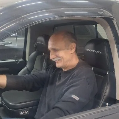 László
