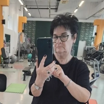 Éva