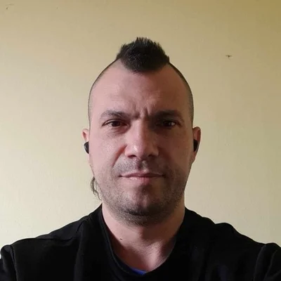 Dénes