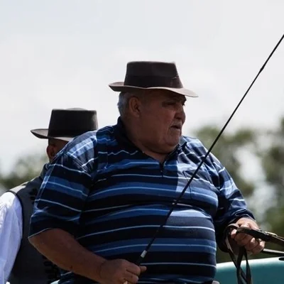 László